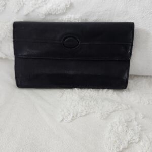 RELIC Elegant Black Leather Wallet